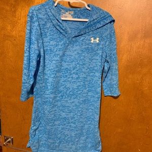 Youth small under armour shirt